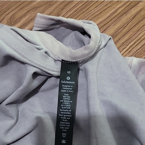 lululemon athletica Men's Lavender Tee - Picture 2 of 3